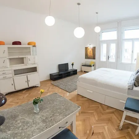 Apartment Newsunny At The Budacastle *